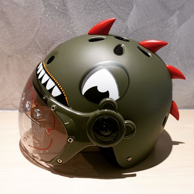 Dinosaur helmets online