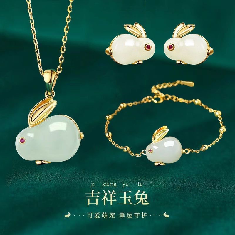 Jade deals rabbit pendant