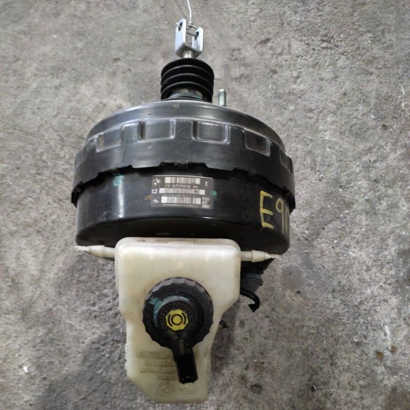 BMW E90 BRAKE SERVO/MASTER CYLINDER USED Shopee Malaysia