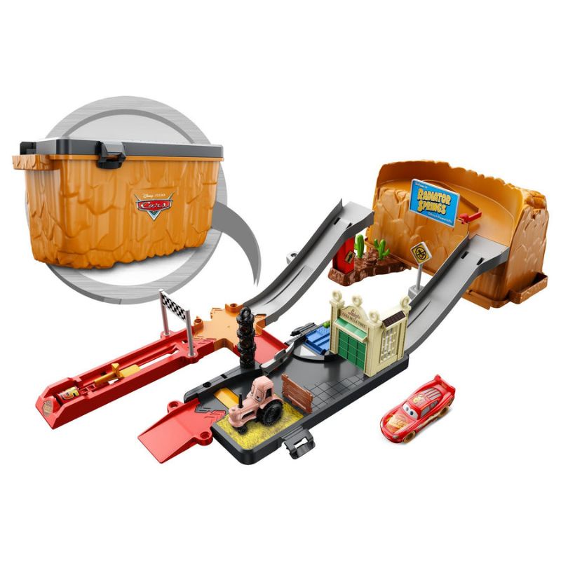 Disney Radiator Springs racetrack with 2 Disney cars, stations ...