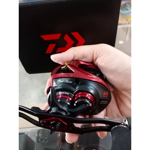 DAIWA RED TUNE TW 100SHL 60TH EDITION | Shopee Malaysia