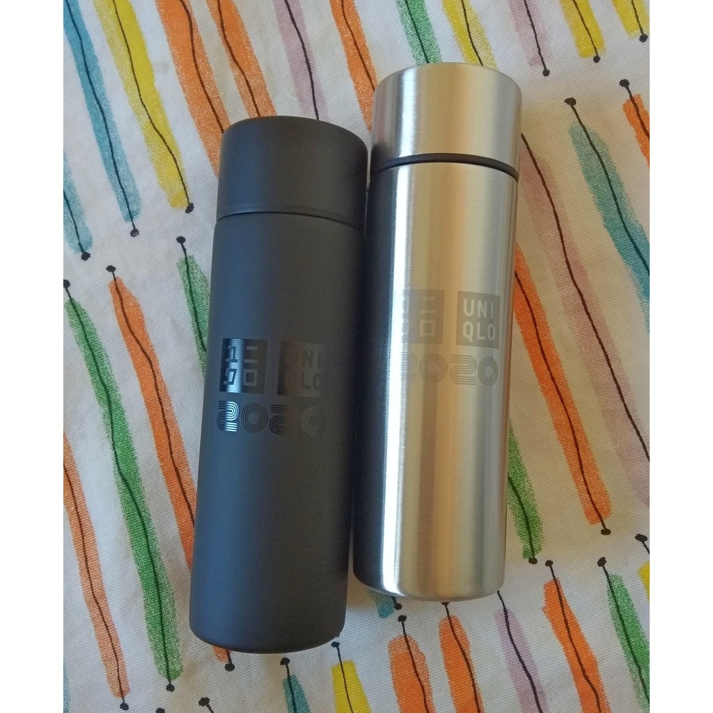 Uniqlo store thermal flask