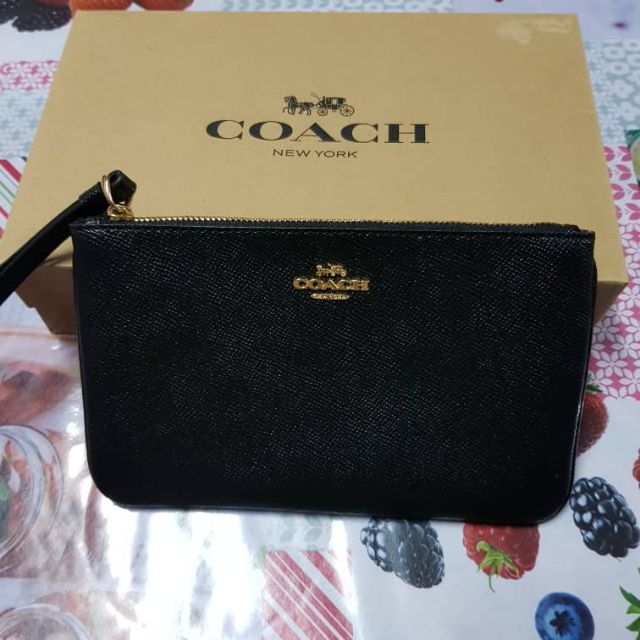 Coach shops Wristlet (Authentic)