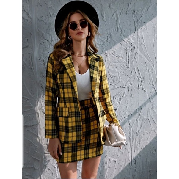 Stylish Solid Blazer & Skirt Set main image 1