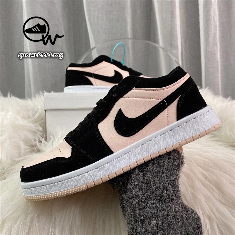 Air jordan shop girl sneakers