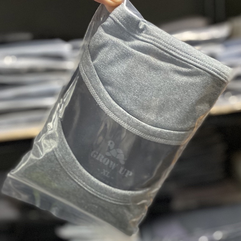 (Half Body) Gray T-Shirt Tom You, High Quality, Very Cheap, Grow Up ...