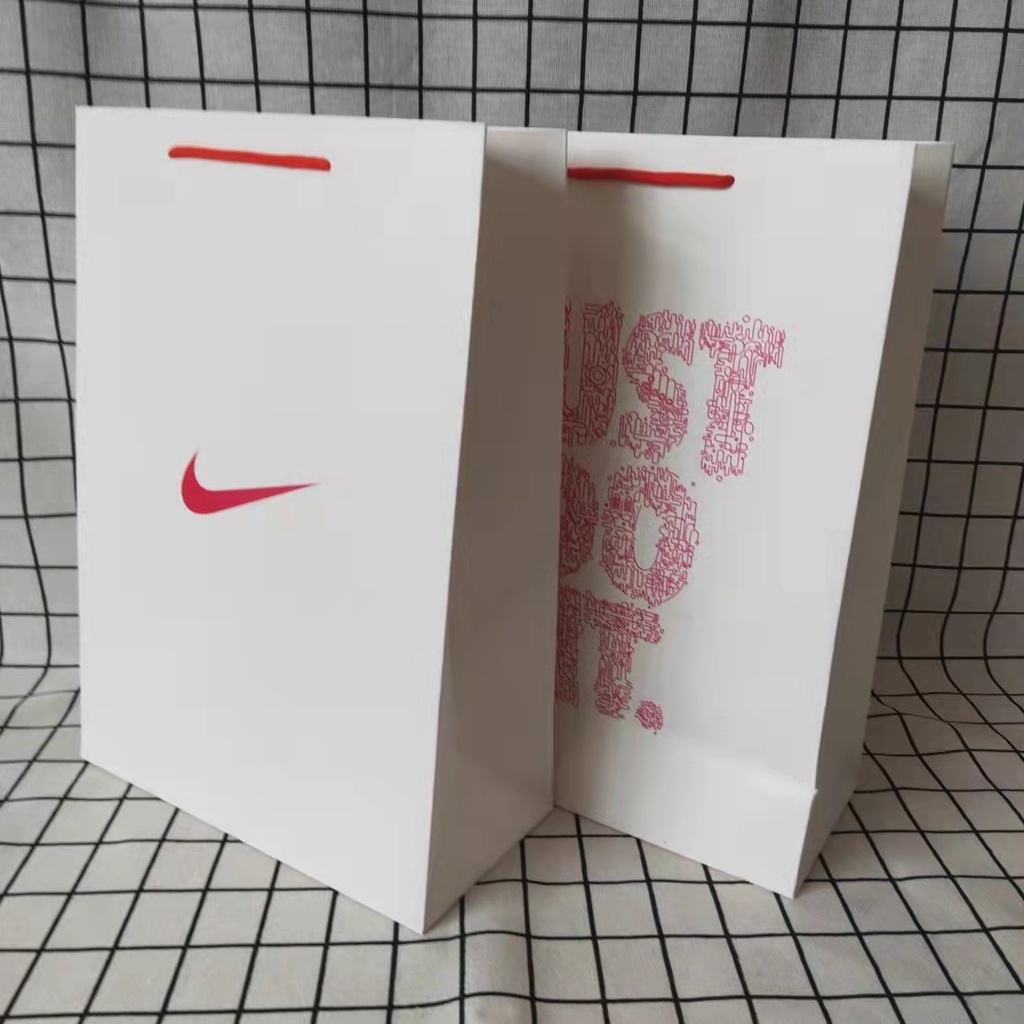 Nike gift bag deals