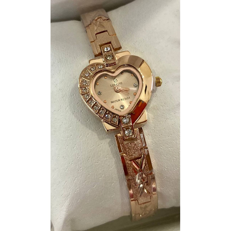 SPECIAL PROMOTION *NEW*HEART SHAPES _WOMEN WATCH(WITH BOX) | Shopee ...