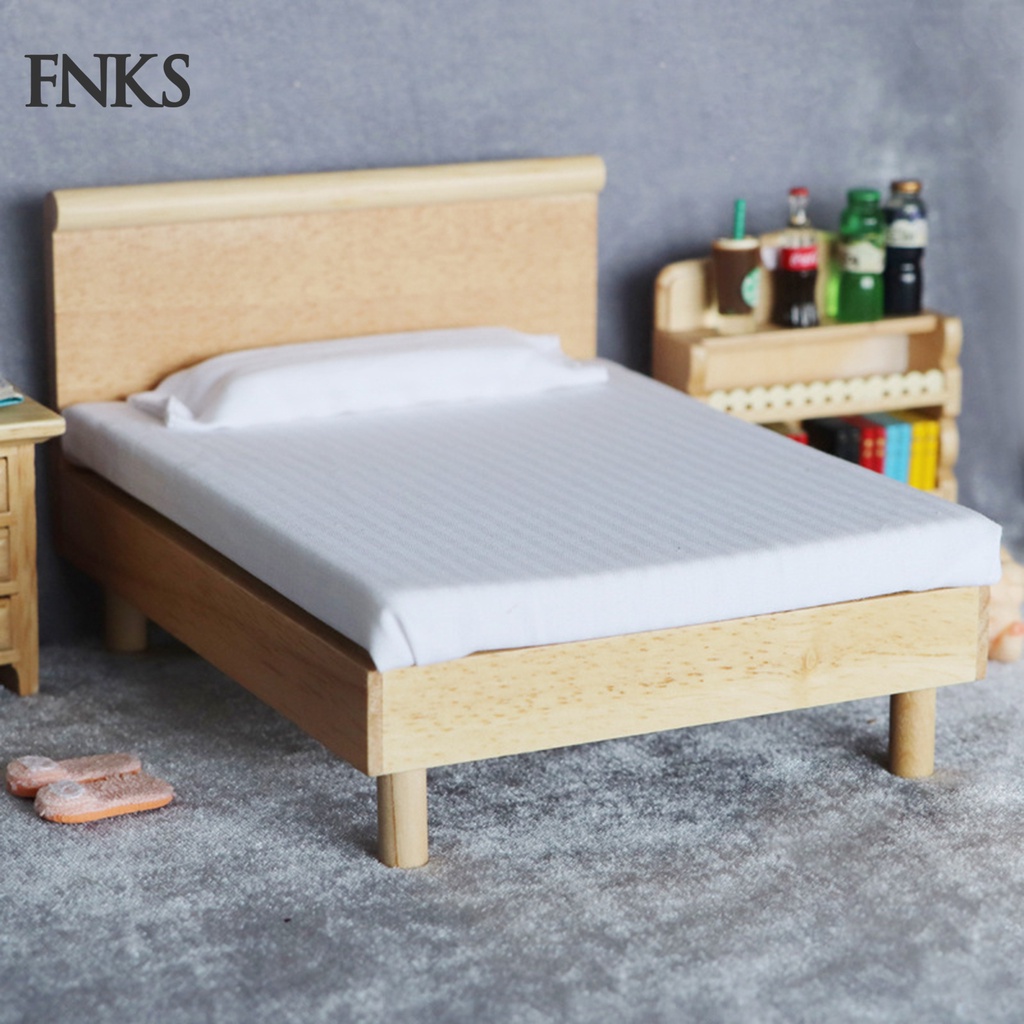 Bed miniature deals