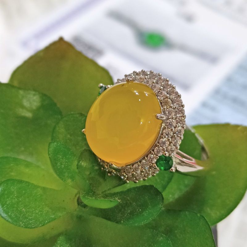 Yellow deals jade ring