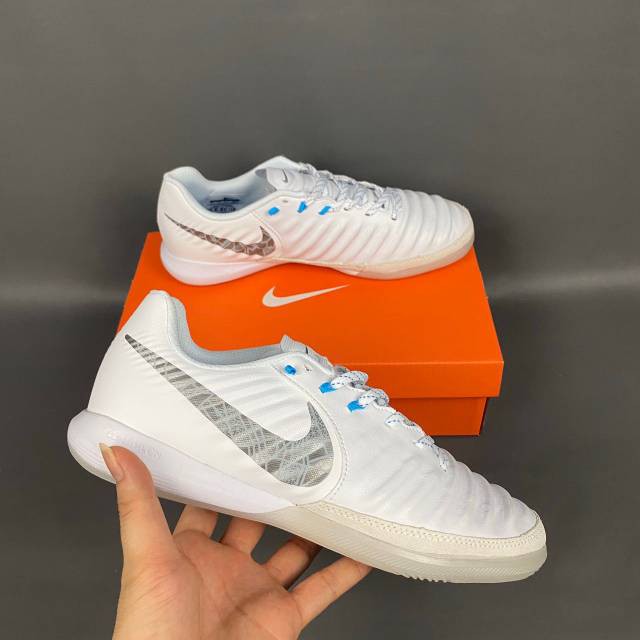 Futsal Kasut Bola Sepak Soccer shoes futsal Tiempo legendx VII pro
