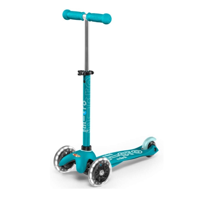 Micro 076 Mini Deluxe Scooter LED Wheels for age 25 years Aqua