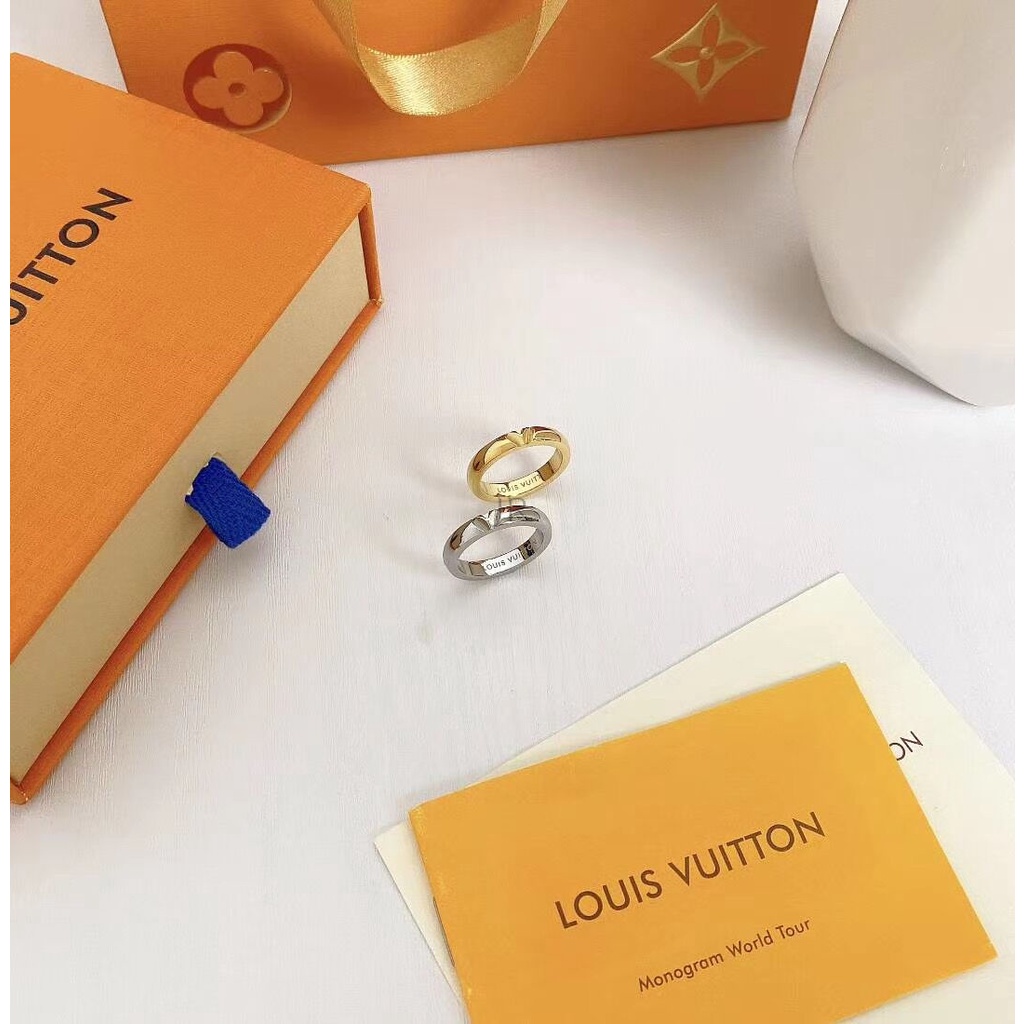 Shop Louis Vuitton Lv volt multi wedding band, yellow gold (Q9O60D) by  BeBeauty
