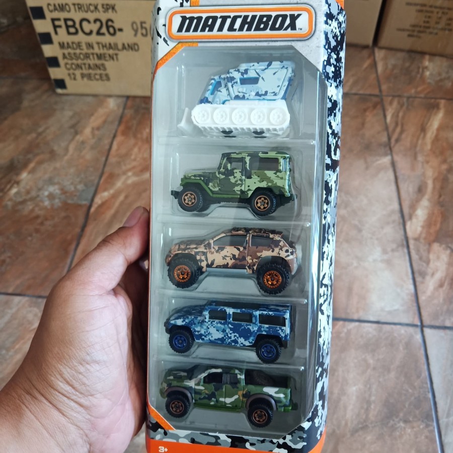 Matchbox GIFTPACK TOYOTA FJ40 LAND CRUISER BLIZZARDB BUSTER JEEP ...