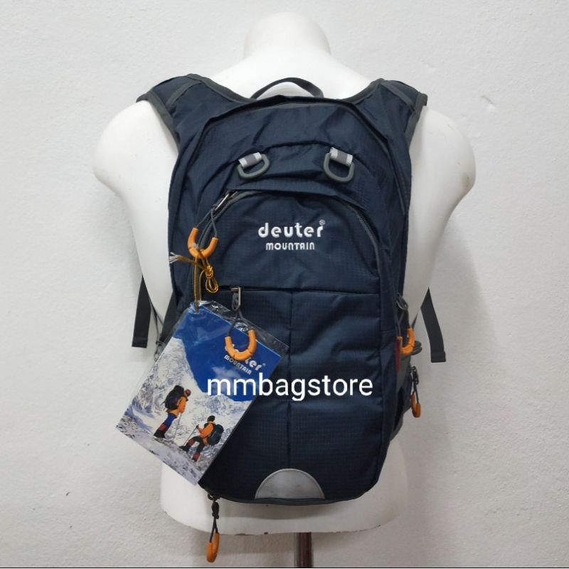 Deuter mountain clearance backpack