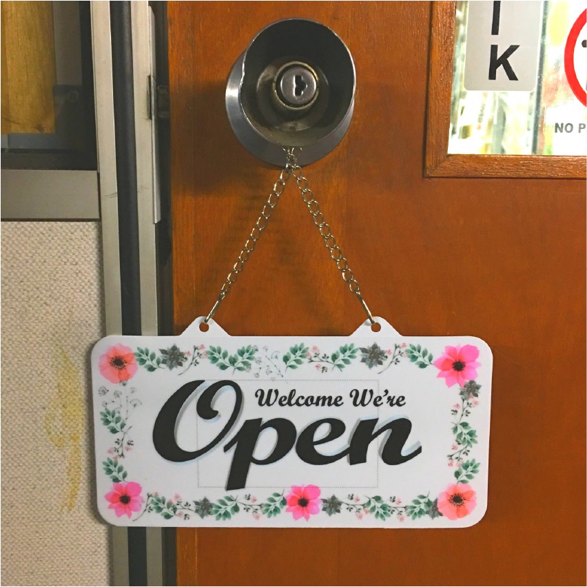 OPEN AND CLOSED PP HANGING SIGN BOARD WITH CHAIN AND SUCTION CUP ...