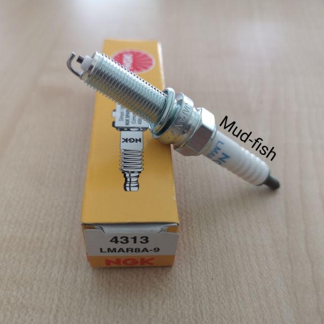 NGK LMAR8A9 Spark Plug for Yamaha XMAX250, MT09 LMAR7A9 FOR DUKE 690, SUPERDUKE 1290