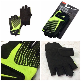 Nike core lock training hot sale gloves