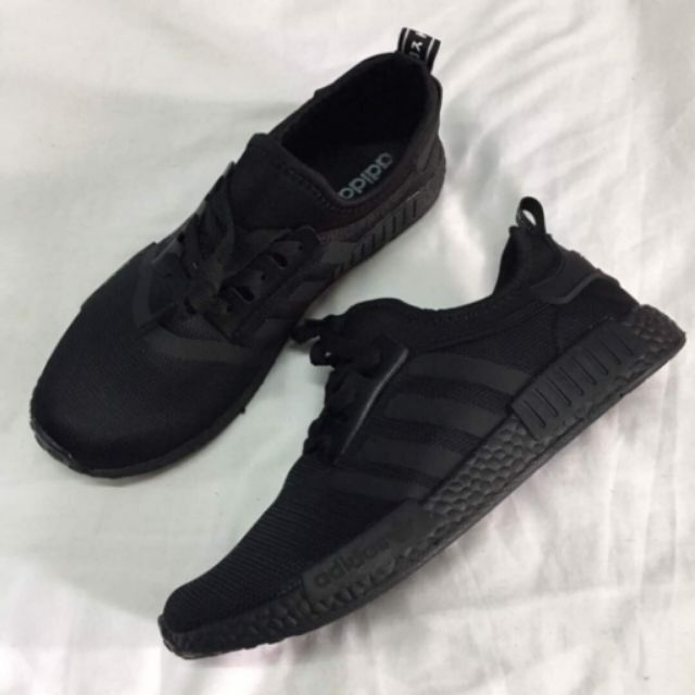 Nmd hotsell full black