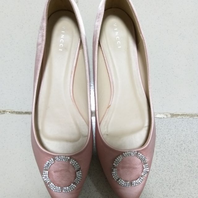 Flat deals shoes vincci