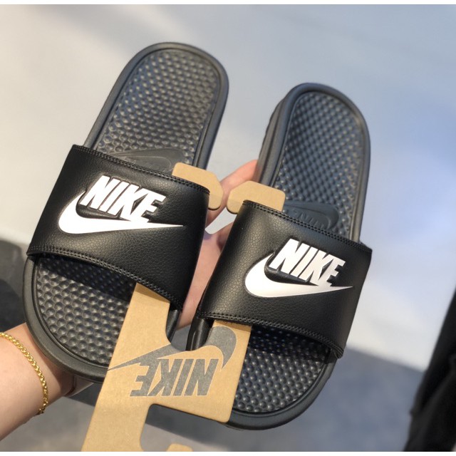 Original nike shop slippers price