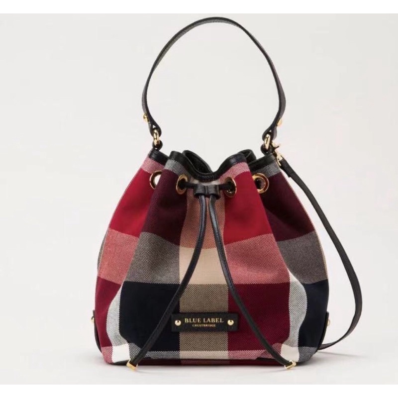 Burberry blue discount label bucket bag