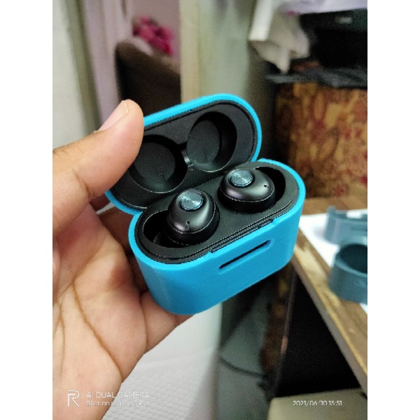 Alien secret online earbuds