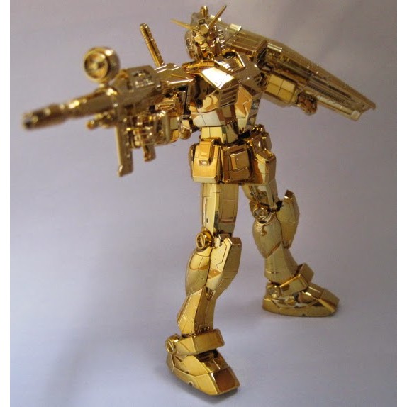 BANDAI HG 1/144 RX-78-2 Gundam ver.G30th Premium Gold version ...