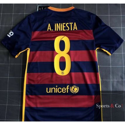 Barcelona Home Suarez #9 / Messi #10 / Neymar #11 Football Soccer Kids  Jersey with Free Shorts 2015-16 (Youth M (for age 8-10), #9 Suarez) :  : Fashion