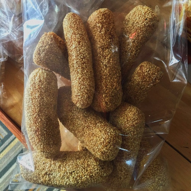 【ReadyMade】Handmade sesame rice biscuit 传统麻椮/麻佬/mua lao | Shopee Malaysia