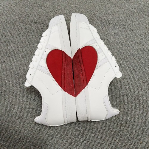 Adidas superstar 80s half on sale heart