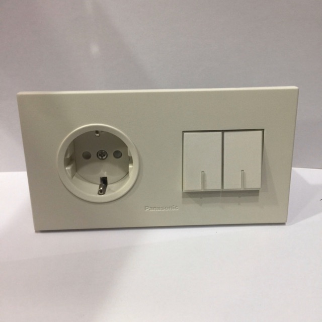 PUTIH Panasonic CP Socket + White Box Minimalist Series Switch | Shopee ...