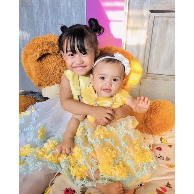 Baby yellow color dress hotsell