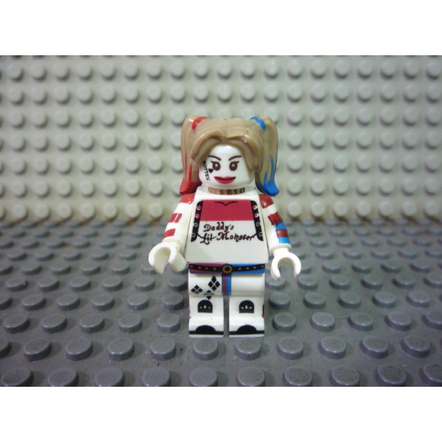 Lego suicide squad online harley quinn