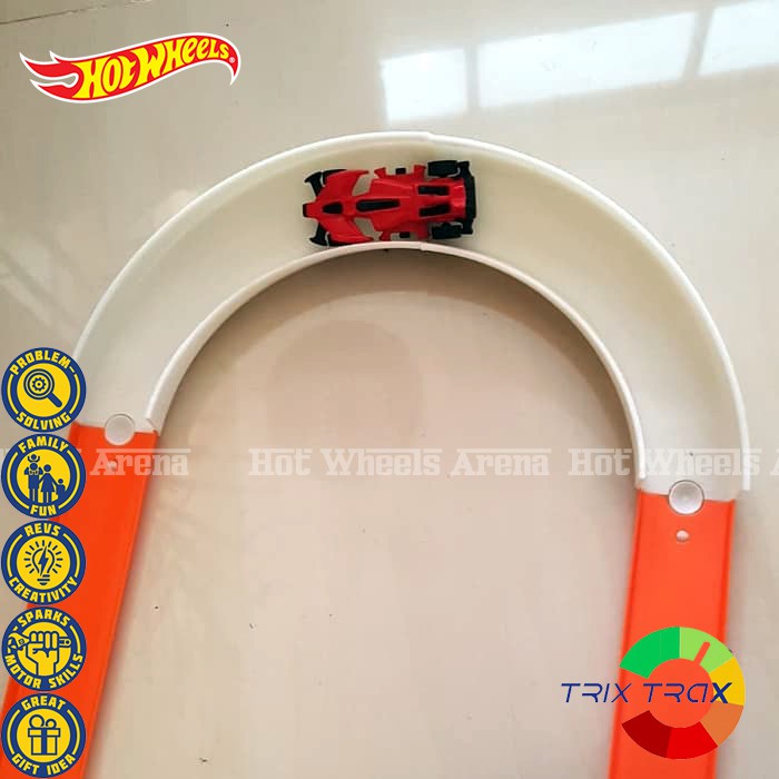 Hot wheels store track turns