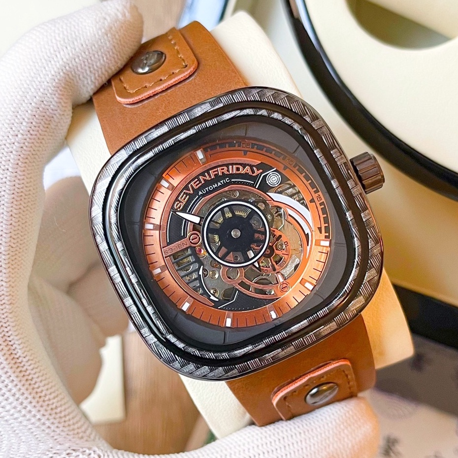 Sevenfriday shopee store