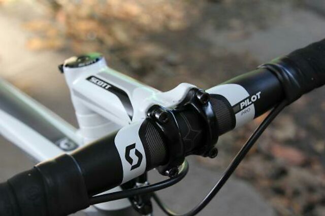 scott pilot bike