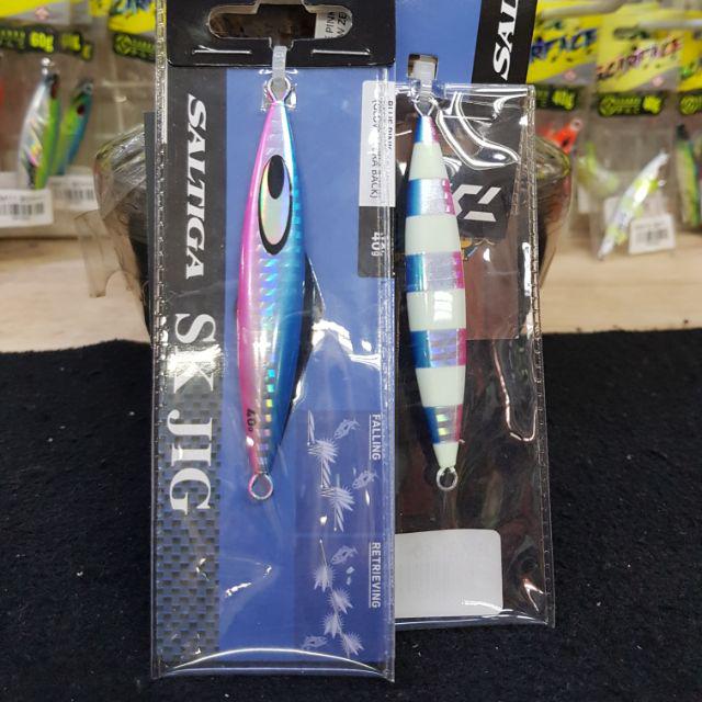 Daiwa Saltiga SK Jig - 140g / 5oz Saltwater Fishing Lure In Zebra Gold Color