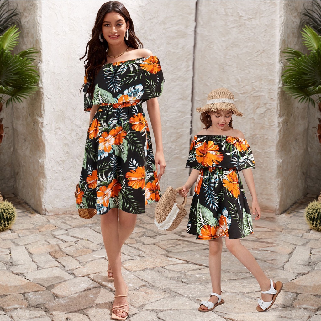 Mother daughter best sale hawaiian dresses