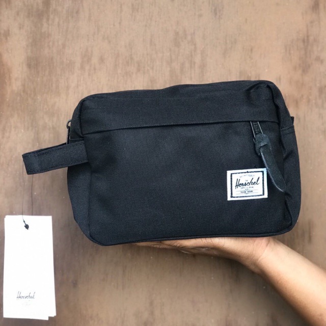 NEW HERSCHEL CLUTCH BAG BLACK Shopee Malaysia