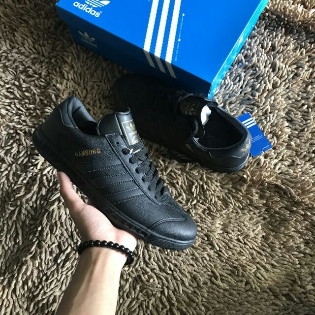 Adidas hamburg shop all black