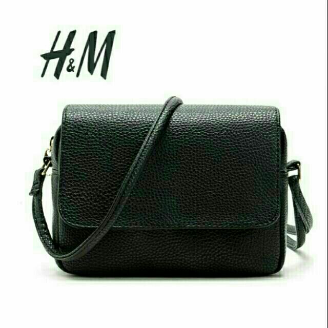 H&m black sling on sale bag