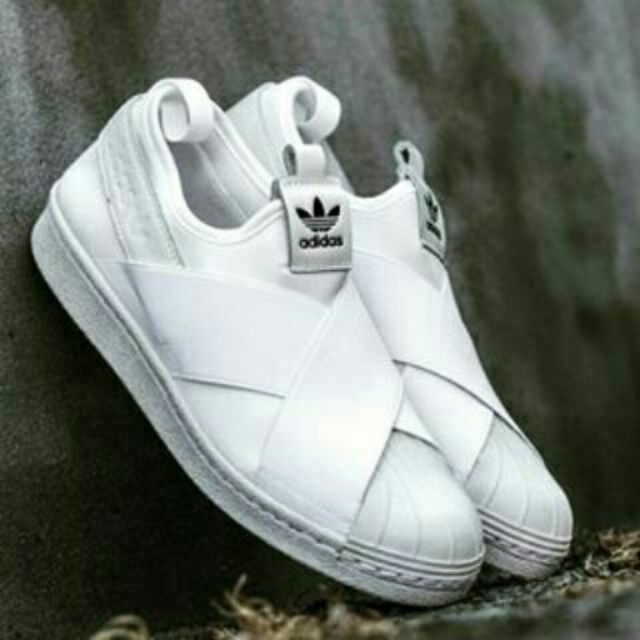 Superstar slip on outlet white price philippines