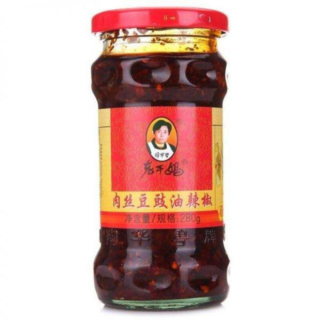 老干妈香辣酱 香菇油辣椒 香辣菜 LGM Spicy Bean Paste 210g LGM Chili oil wt Mushrooms ...