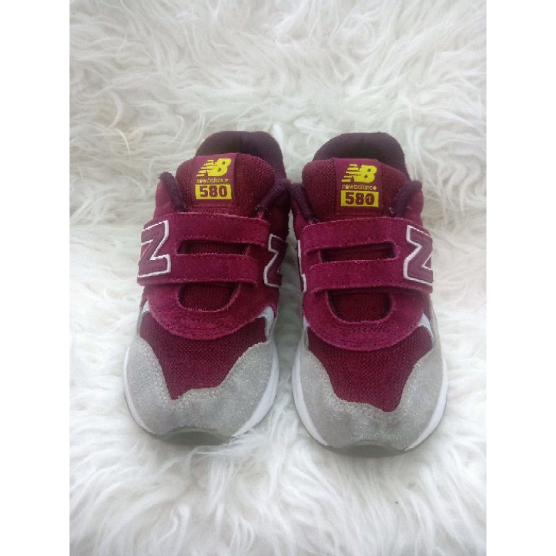 New balance cheap 580 kids red