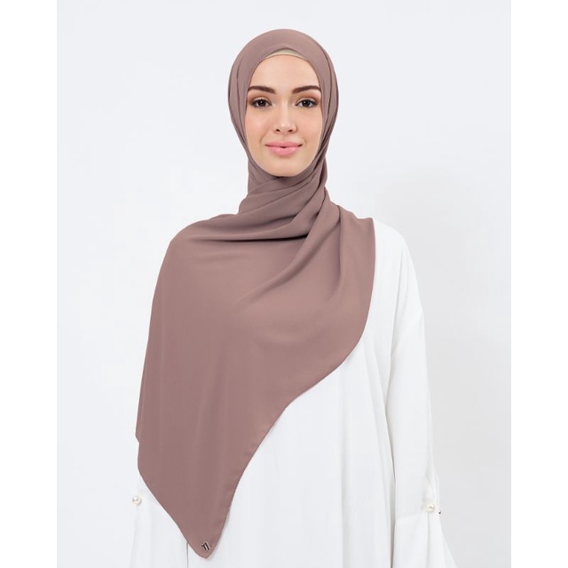 Korean Chiffon Shawl Eyelash Chiffon NAELOFAR EILA EYELASH SATIN