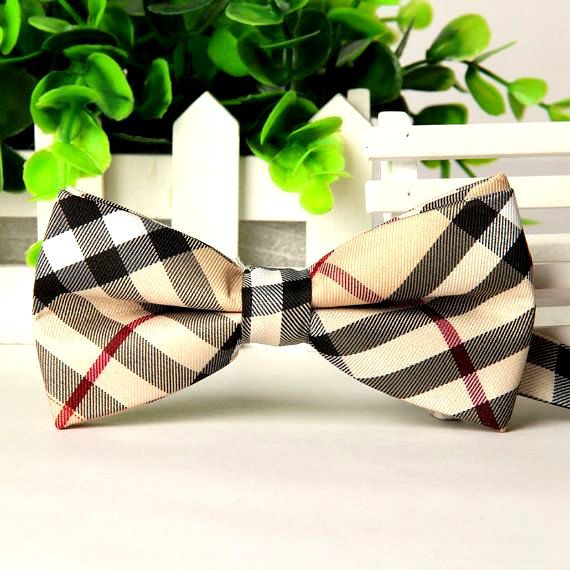 Burberry nova check bow tie on sale