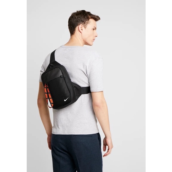 Nike Sportswear Essentials Hip Pack Big Shopee Malaysia