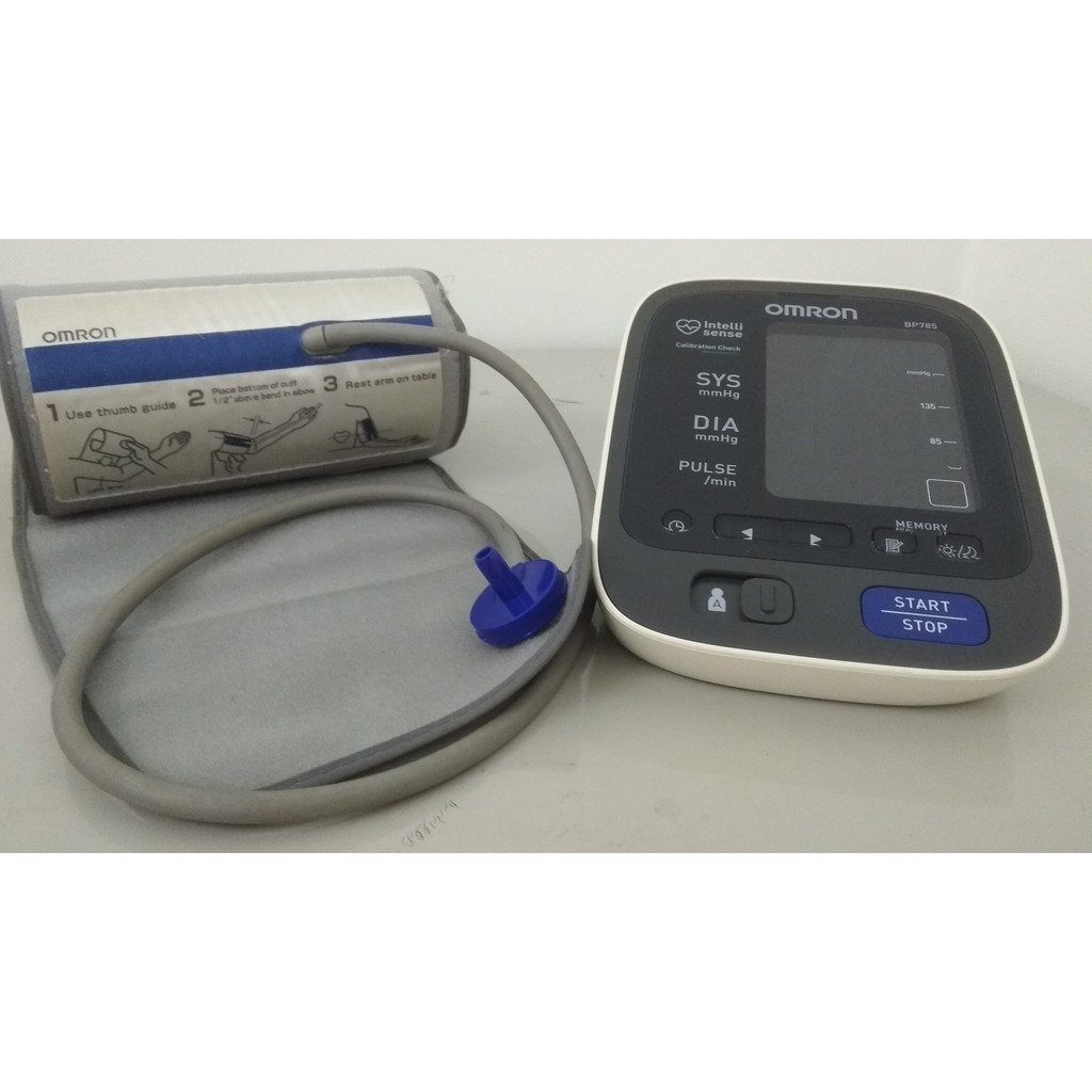 Omron Digital Upper Arm Blood Pressure Monitor BP785 Used Terpakai
