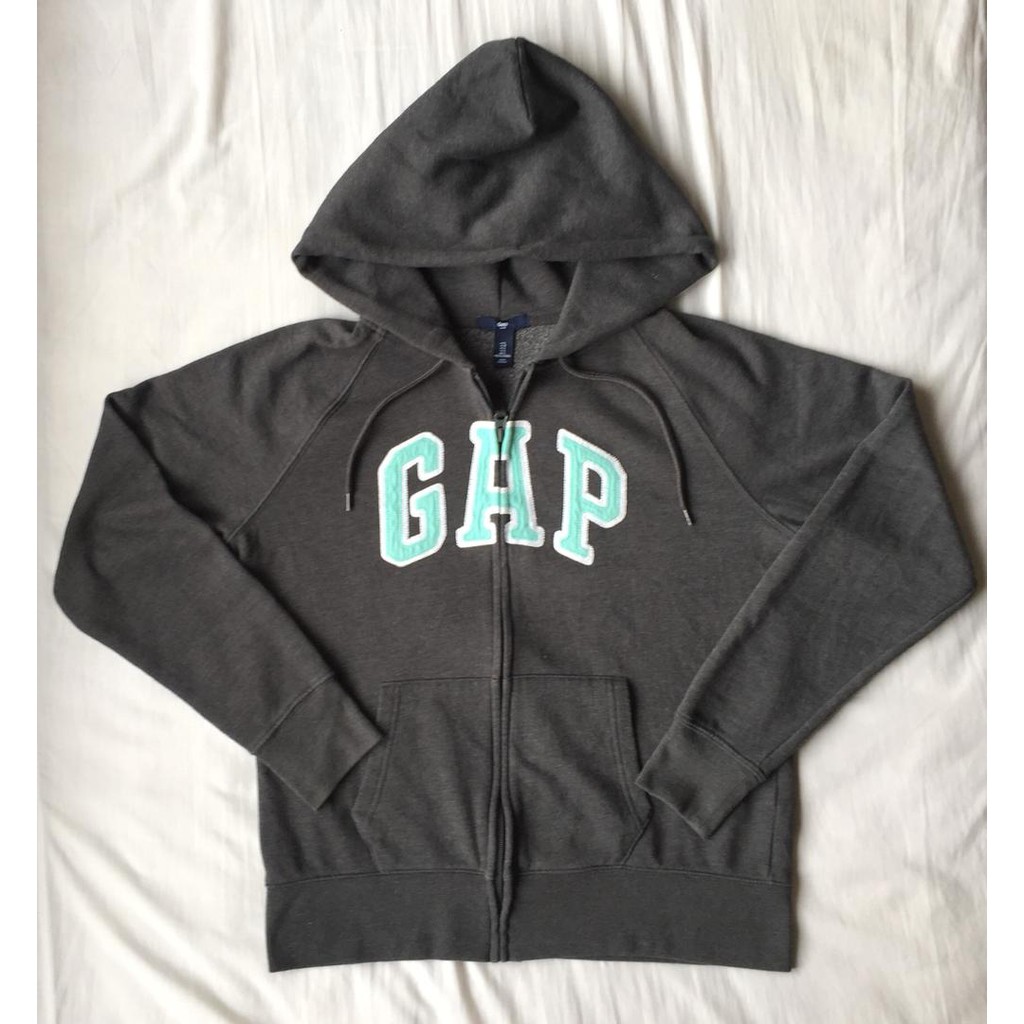 Gap hoodie outlet malaysia